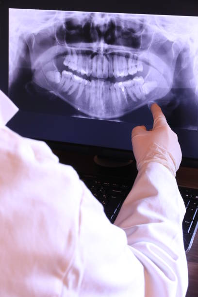 Best Emergency Gum Treatment in Eden Prairie, MN